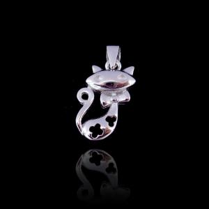 Wholesale Kids Cat Shape Plain Silver Pendant Alice In Wonderland Cheshire Design from china suppliers