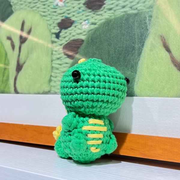 Cute Dinosaur DIY Crochet Kit 1/16NM Crafts Knitting Tool Kit