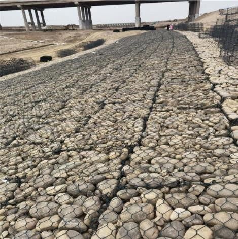 100mm X 120mm Wire Mesh Gabion Box Conveniently Sized 2m X 1m X 1m For Soil Retaining