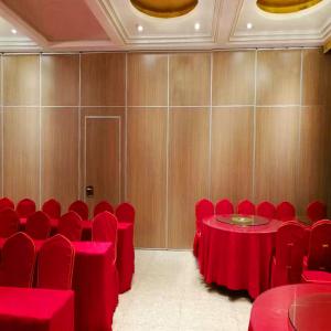 Yellow Movable Partition Walls , Hotel Conference Room Sliding Folding Partition