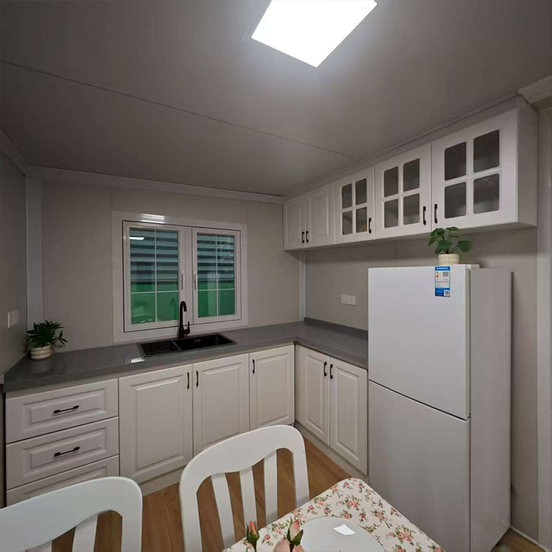 20ft Expandable Container Home with 8ft Width 8.5ft Height and 16ft Expanded