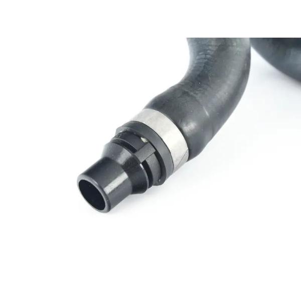 2218304996 Engine Parts Cooling Water Pipe for