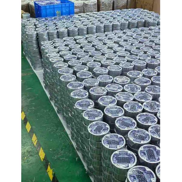 Highway Solar Road Studs IP68 Protection Intersection Luminous Road Marker Light