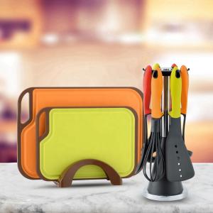 Square Plastic Chopping Board Set of 3 with Non-Slip Feet and Deep Drip Juice