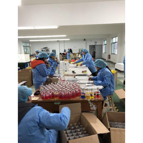 customized different 3 wick scented soy Pillar candle in glass jar for home decoration