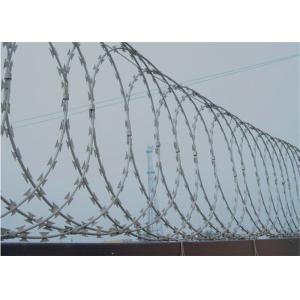 Hot Dip Galvanized Razor Wire Welded Mesh Fence 2.9m For Security