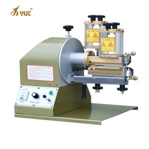 High Precision Leather Gluing Machine Easy Maintenance Seal Type Cementing