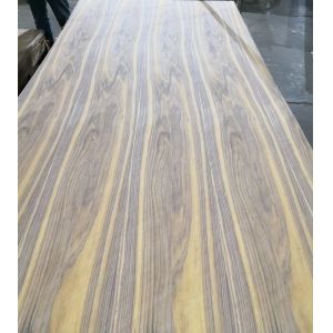 China Crown Cut Santos Veneer Plywood for Cabinet/Furniture Usage on sale