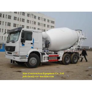 12m3 Mobile Cement Mixer Trucks Sinotruk Howo 6x4 With Left / Right Hand Drive