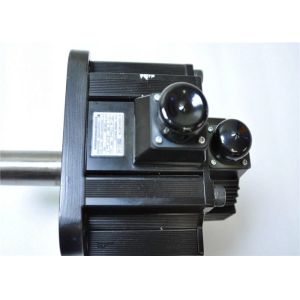 Wholesale Yaskawa SGMSS-20ACA21 Servo Motor Brand New In Original Box 220V from china suppliers