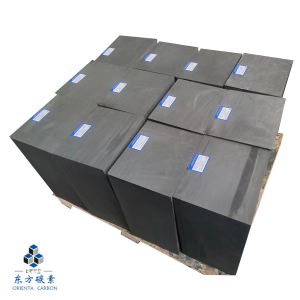 Isostatic High Density Graphite Block 8µm Grain Size For EDM Industry