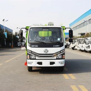 Mini Version 4X2 5CBM 8 CBM Diesel Vacuum Cleaner Sweeper With Suction Cup