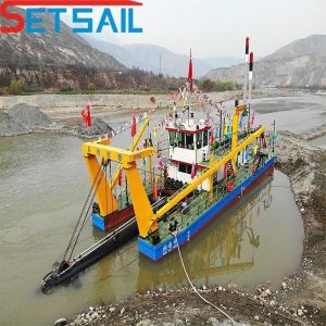 8 Inch Cutter Suction Sand Dredger for River CTN Slot Type Cummins 230kw Main