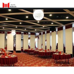 Fabric Cushion 95mm Foldable Soundproof Partition Wall For Restaurant