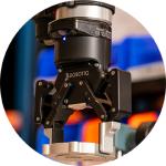 Adaptive Gripper Robotiq 2F-140 Work For Machine Tending And Engine Assembly Use