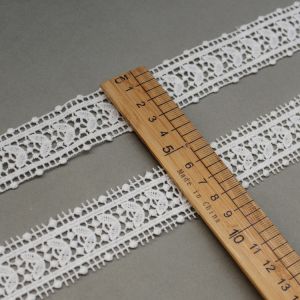 OEM Polyester White Embroidery Lace Trim Edges For Dress