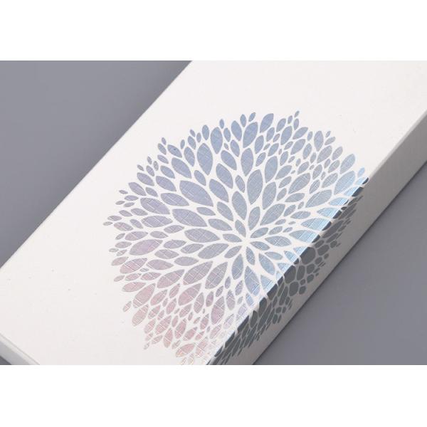 White Ivory Board Paper Packaging Boxes With Hot Laser Silver And Matte Varnishing