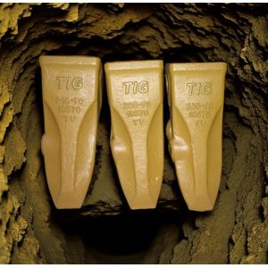 forging bucket teetKomatsu PC200 standard and Rock bucket teeth 205-70-19570