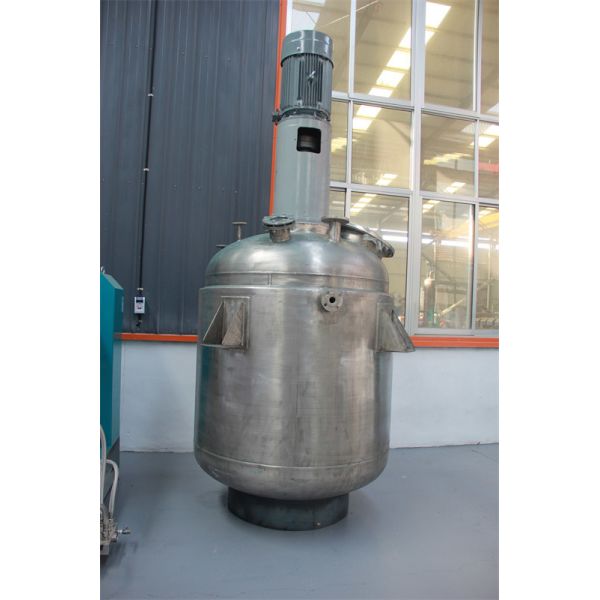Industrial Dispersing Mixing Kettle Multi Function For Medium Viscosity Materials