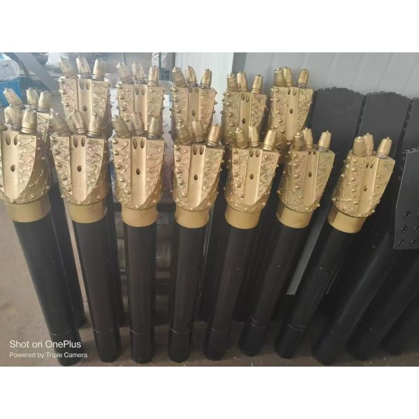 drill tools, drilling tools, guide bit, pilot bit, trihawk pilot bit, eagle palm bit, eagle claw pilot bit