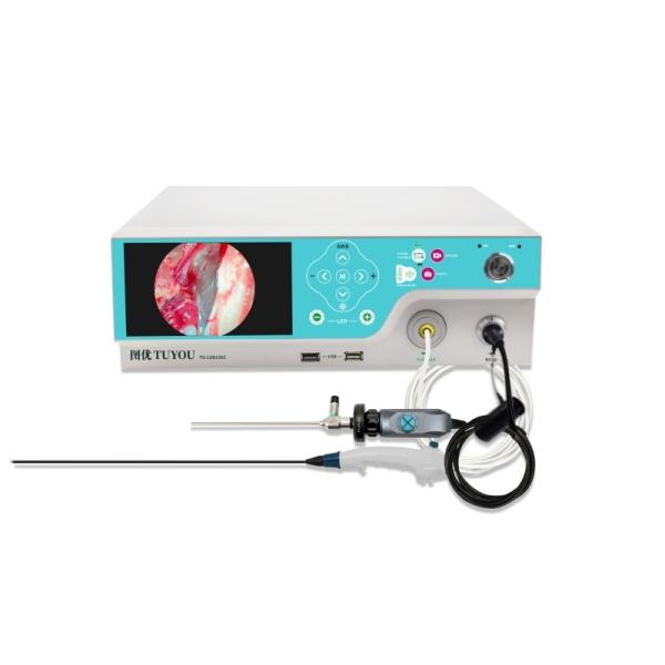 Advanced 4-in-1 Endoscopic System Featuring Simultaneous Rigid and Flexible