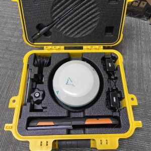 CHC T9 rover Dual-frequency Cheap Rtk 1408 Channels AR Survey Gnss Gps Receiver