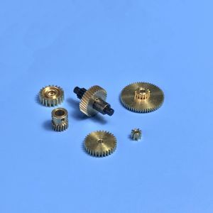 Metal Precision Spur Gears With Iron Alloy Brass Bronze Material