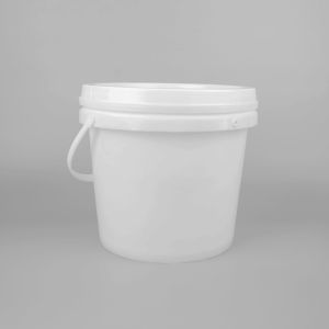 UV Resistant Plastic Pail with Pouring Spout for Industrial
