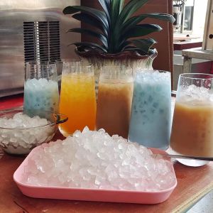 220V Personalized Water And Ice Dispenser For Coffee Shop KS-120 180g Filling