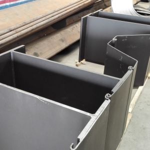 HZ Combined Wall Systems For Deep Port Constructions