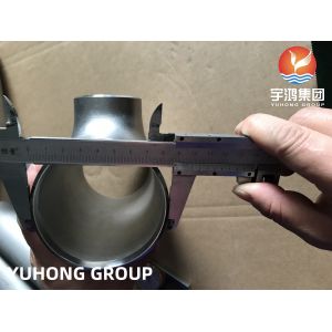 ASTM A815 UNS S31803-S SMLS Duplex Stainless Steel Tee ASME B16.9
