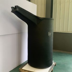 Heat Insulation Aluminum Melting Crucible Smooth Surface Finish 150kg Capacity