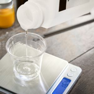 Mix Ratio 1:1 crystal clear liquid epoxy resin glue casting raw material for Art