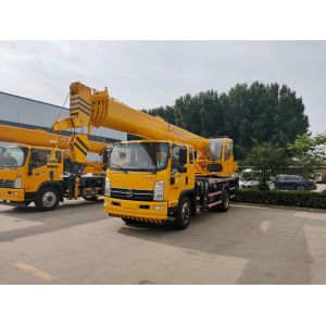 ISO Self Contained 24m-66m Truck Mounted Boom Crane For Lifting Material