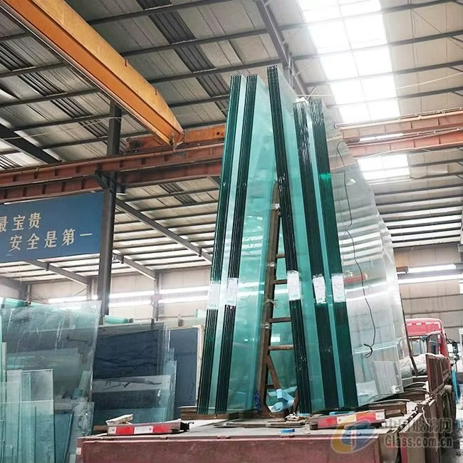 China Solid Structure French Green Glass Sheets Manufacturer on sale