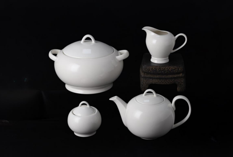 new bone china - tea set /tea pot/sugar pot/creamer/tureen white glaze for daily used ceramics