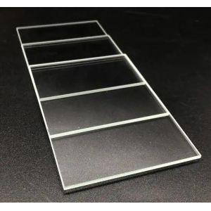 China Hot Sale 3.2mm-4mm Ultra Clear Low Iron Tempered Solar Glass for Solar Panels on sale
