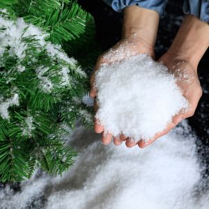 China Christmas Snow Powder Simulation Snowflakes Do Not Require Water Addition on sale