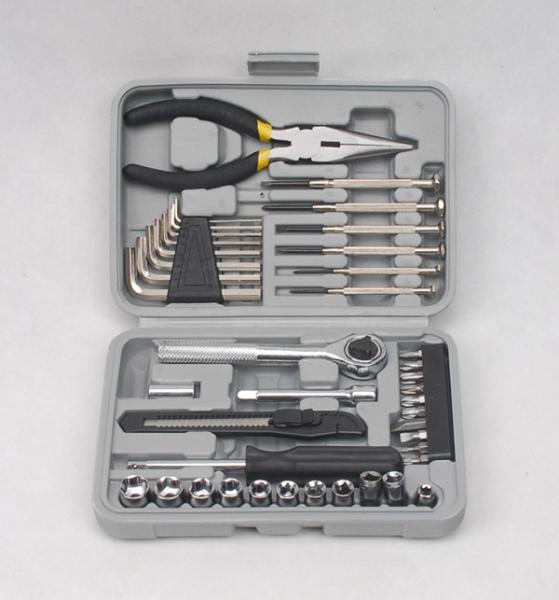 Quality 41 pcs mini tool set ,with pliers ,screwdriver bits ,sockets ,spinner handle . for sale