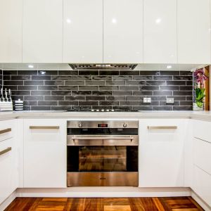 Family Kitchen Cabinet Design White Simple High Gloss Kitchen Cabinet With