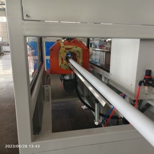 Single Screw Design ABA Multi-layer Polyethylene Pipe Manufacturing Line For