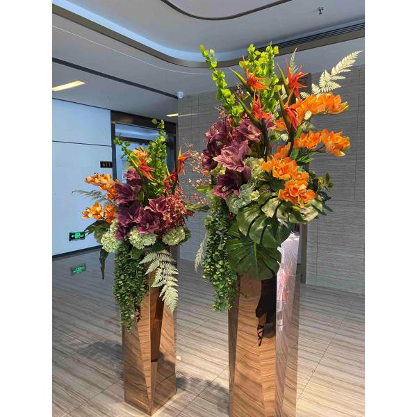 Golden Stainless Steel Outer Frame Planter Plant Bottle For Hotel