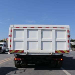 Used Dump Truck Howo T5G Sinotruk Howo 8x4 Tipper 12 Wheeler