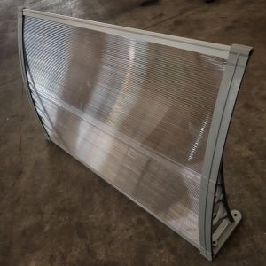 Split Panel Polycarbonate Awning with Plastic Bracket for Easy Installation