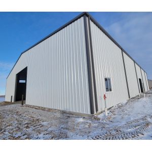 ASTM Standard Steel Structure Warehouse Customized With Painting / Galvanized