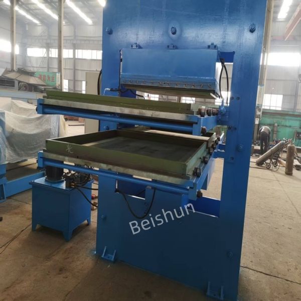 200-ton Pressure Double-layer Rubber Floor Tile Press Machine with High Output