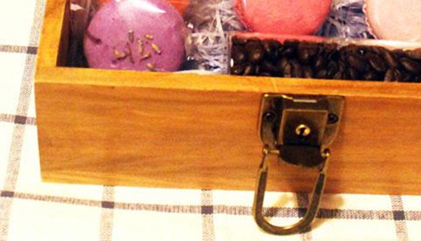 Solid Handmade Wooden Tea Bag Box Colorful Lacquer With Compartments