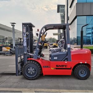 Xinchai/Japan Engine Forklift 2.5 3 4 5 6 7 10 Ton Fork Lifter Truck with 3