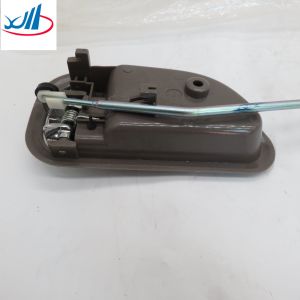 Right Front Door Inside Handle L0610152303A0