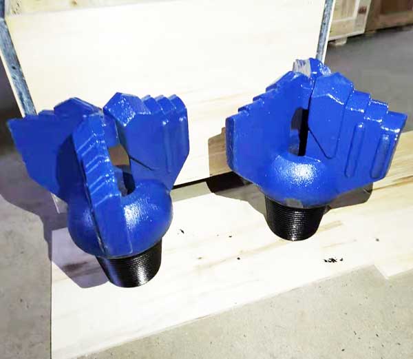 Tungsten Carbide 10 Inch 3 Wings Step Water Well PDC Drill Bit